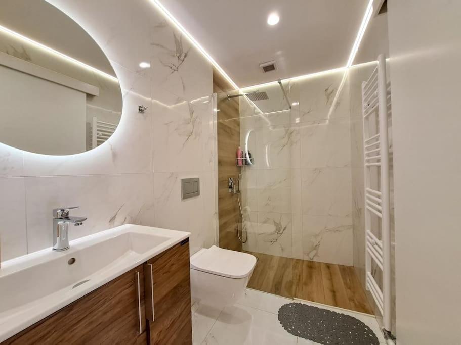 Luxury Suite Patras Exterior foto